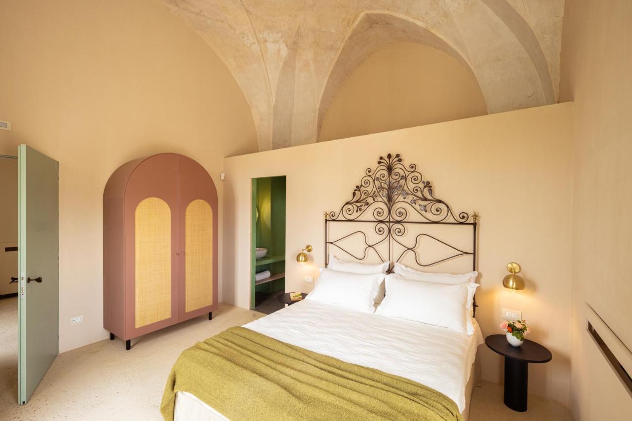 Il Giardino Grande - Dimora In Salento Bed & Breakfast Parabita Dış mekan fotoğraf