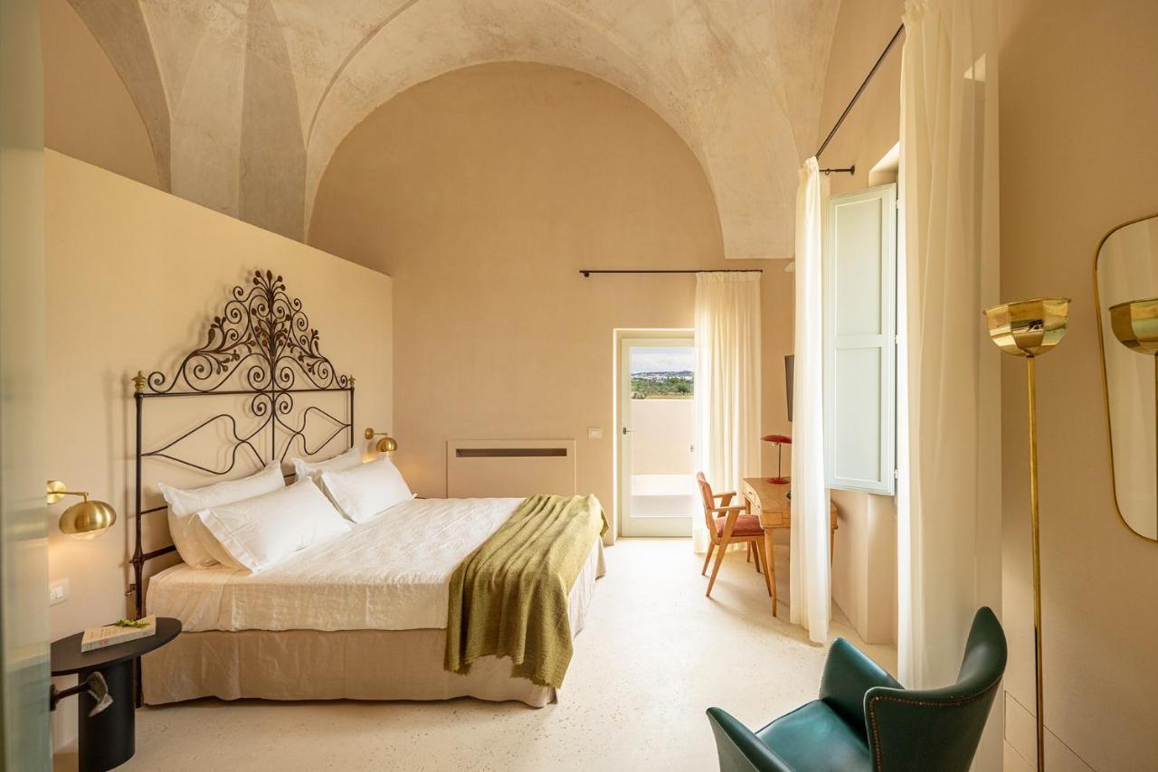 Il Giardino Grande - Dimora In Salento Bed & Breakfast Parabita Dış mekan fotoğraf