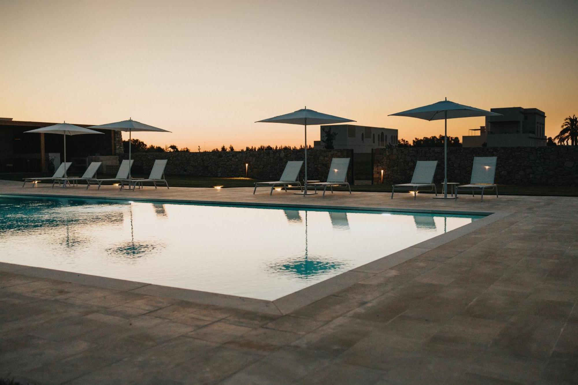 Il Giardino Grande - Dimora In Salento Bed & Breakfast Parabita Dış mekan fotoğraf