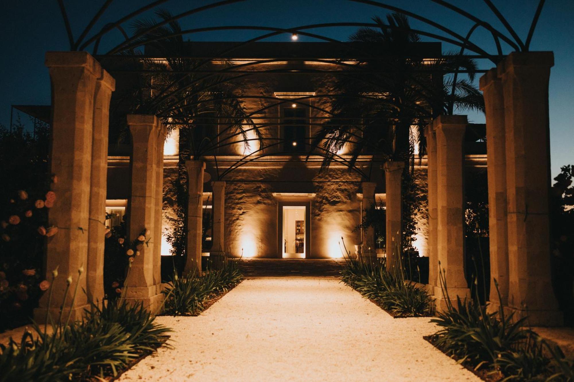 Il Giardino Grande - Dimora In Salento Bed & Breakfast Parabita Dış mekan fotoğraf